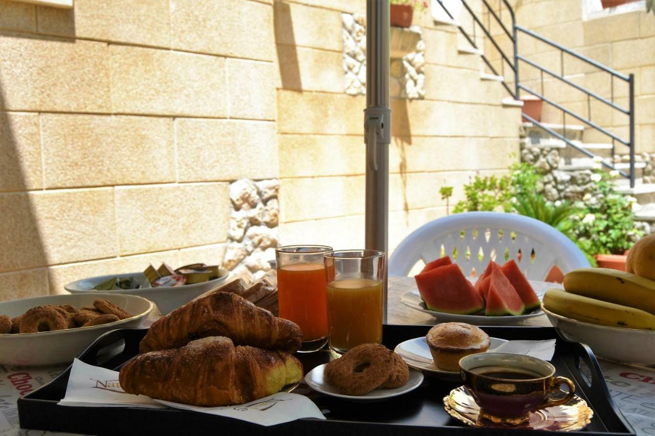 I Due Tesori Bed & Breakfast ซาน เชซาริโอ ดิ เลชเช ภายนอก รูปภาพ